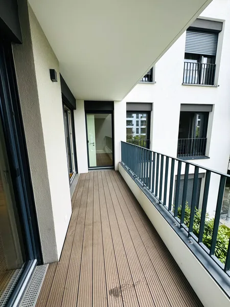 Möchtest Du endlich ankommen? Moderne 2-Zimmer-Wohntraum in Spreenähe und Balkon — photo 1